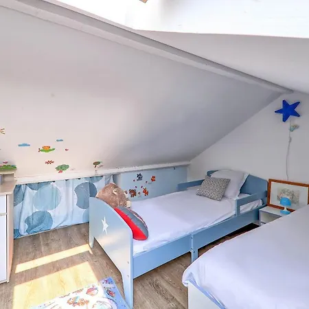 House Sleepngo 펜션 조씨니에